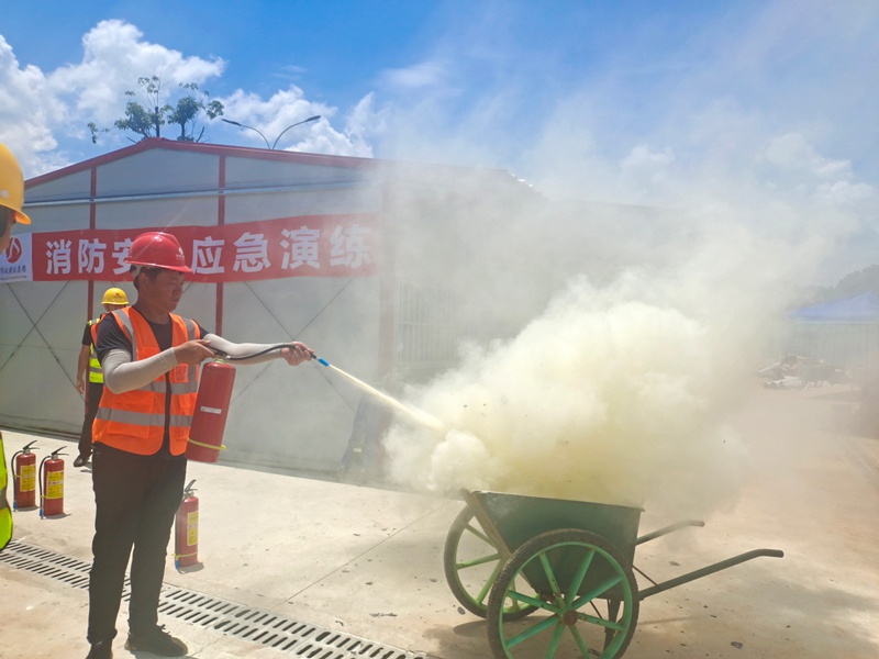 南昌市政建設(shè)集團(tuán)開展安全隱患排查專項(xiàng)行動8003.jpg