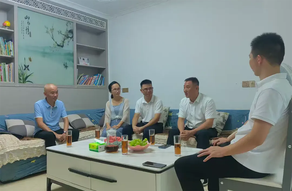 開(kāi)展廉政家訪(fǎng) 共筑清廉家風(fēng)