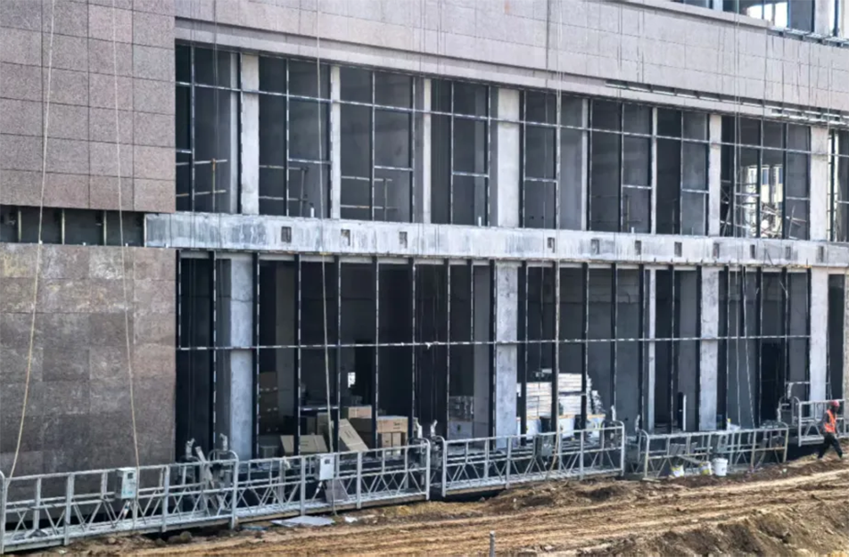 南昌市政建設集團有限公司緊急開展強對流天氣專項安全檢查，全面排查設備加固、用電安全、排水防澇及應急物資，筑牢極端天氣施工安全防線