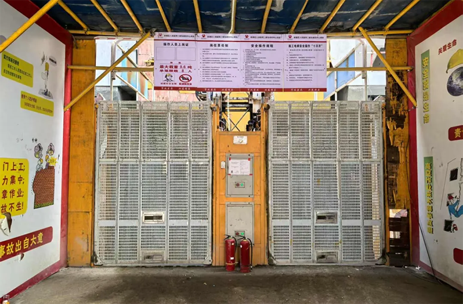 南昌市政建設集團有限公司緊急開展強對流天氣專項安全檢查，全面排查設備加固、用電安全、排水防澇及應急物資，筑牢極端天氣施工安全防線
